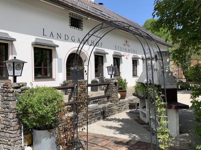 Landgasthof Steinmuehl Hofbauer Fruehstueckspension Und Campingplatz Waidhofen an der Ybbs Exterior photo